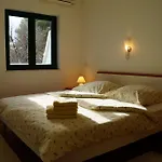 Bed & Breakfast Kleine Hexe 3*