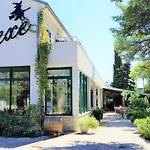 Pensjonat Bed & Breakfast Kleine Hexe 3*