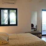 Pensjonat Bed & Breakfast Kleine Hexe Pirovac