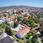 Bed & Breakfast Kleine Hexe Pensjonat Pirovac