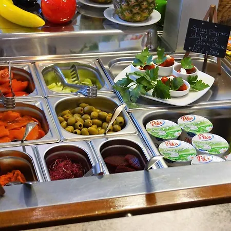 Kleine Hexe Gasthof Pirovac