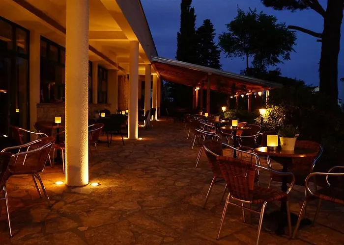 Bed&Breakfast Kleine Hexe Pirovac