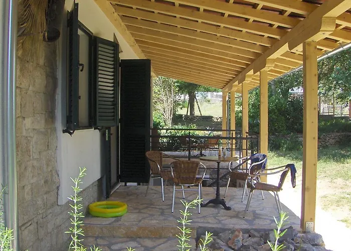 Bed&Breakfast Kleine Hexe Gasthof Pirovac