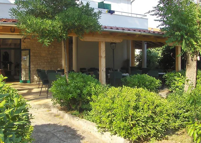 Bed&Breakfast Kleine Hexe Gasthof 3*