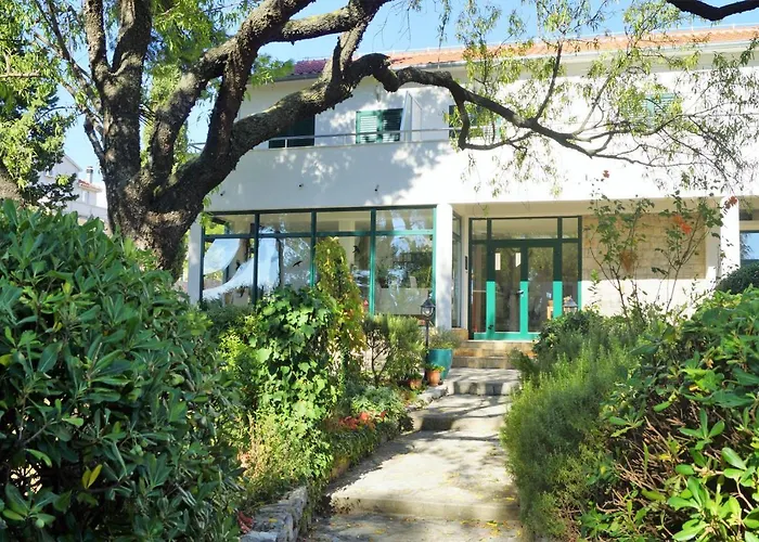 Bed&Breakfast Kleine Hexe 3* Pirovac