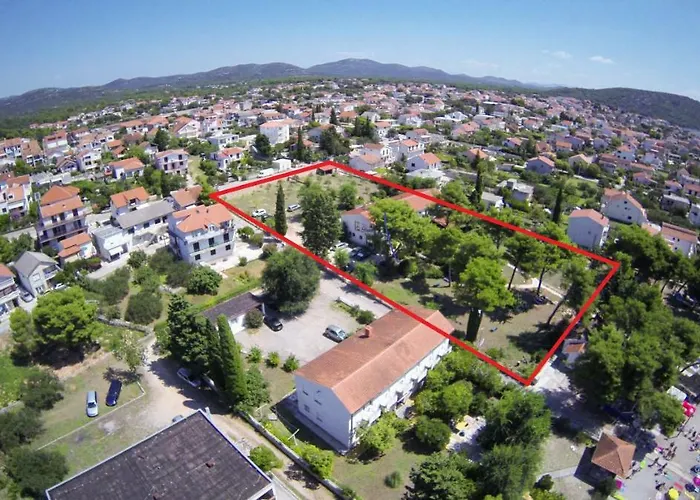 Bed&Breakfast Kleine Hexe Gasthof Pirovac